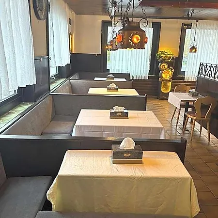 Dreischlaeger Hof Отель